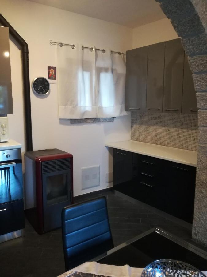 Monti Di Bo Apartman Aggius Kültér fotó